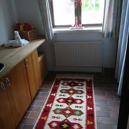 Gemuetliche Ferienwohnung Auf Dem Land Mit Eigenem Garten Apartman Gram